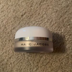 Marc Jacob’s powder
